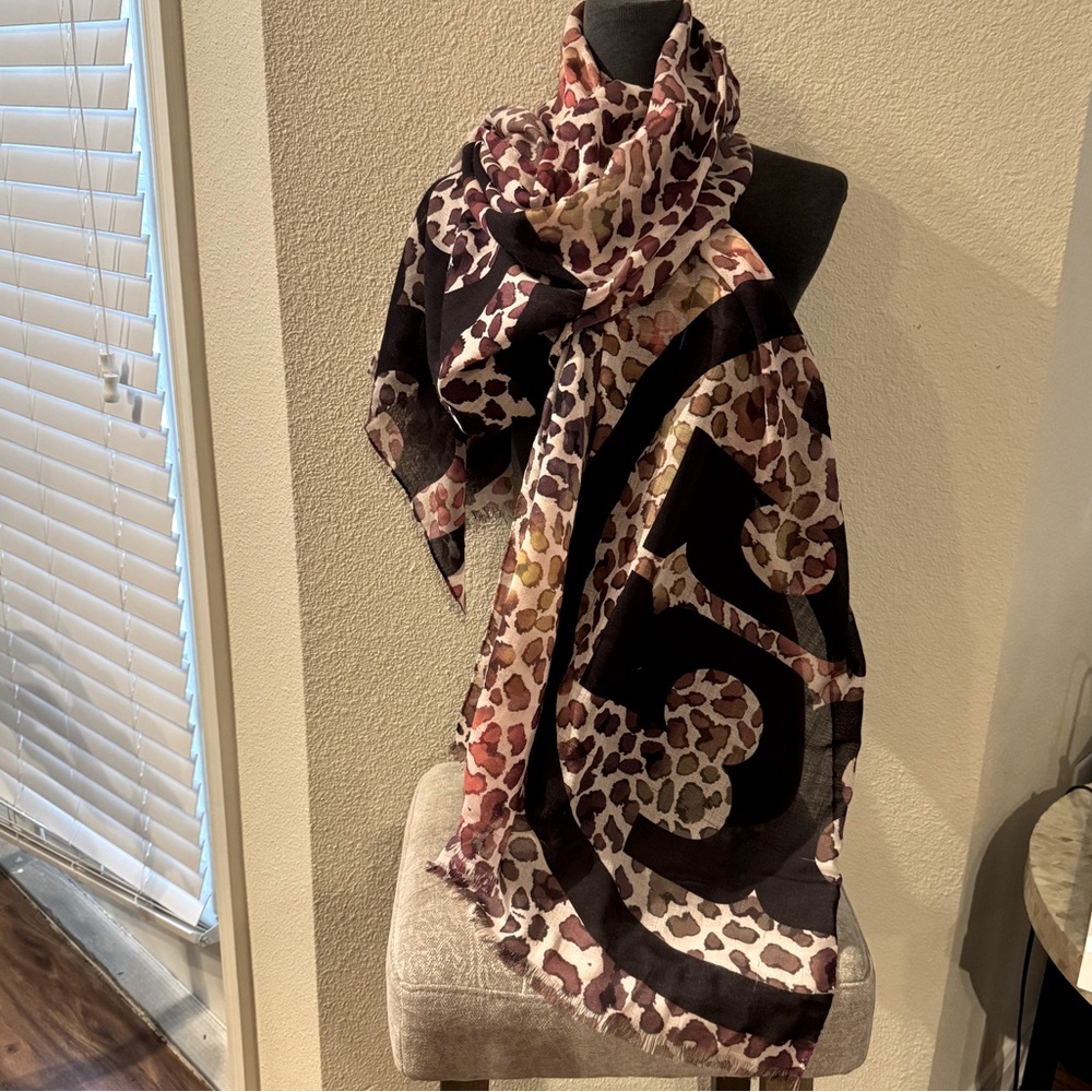 Tory Burch scarf